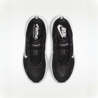 Vomero Plus Black White