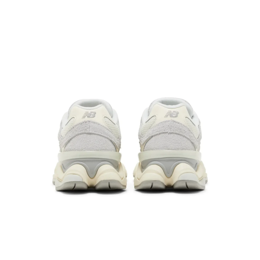 9060 Quartz Grey