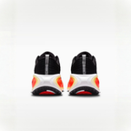 Vomero Plus Black Red