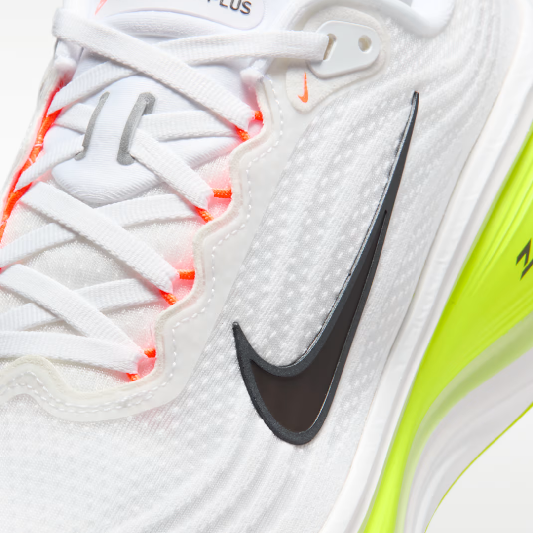 Vomero Plus White Volt