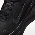 Vomero Plus Black