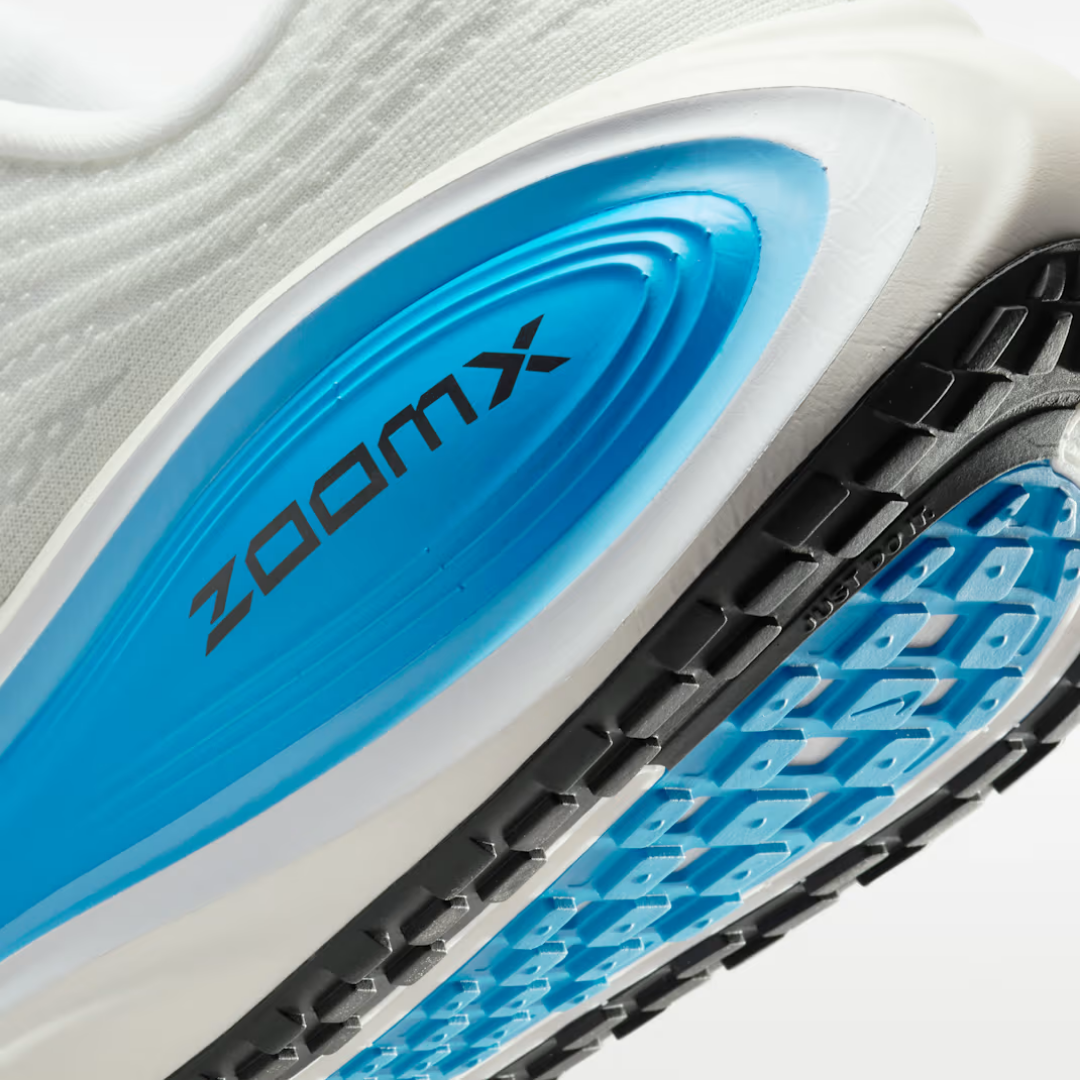 Vomero Plus White Blue