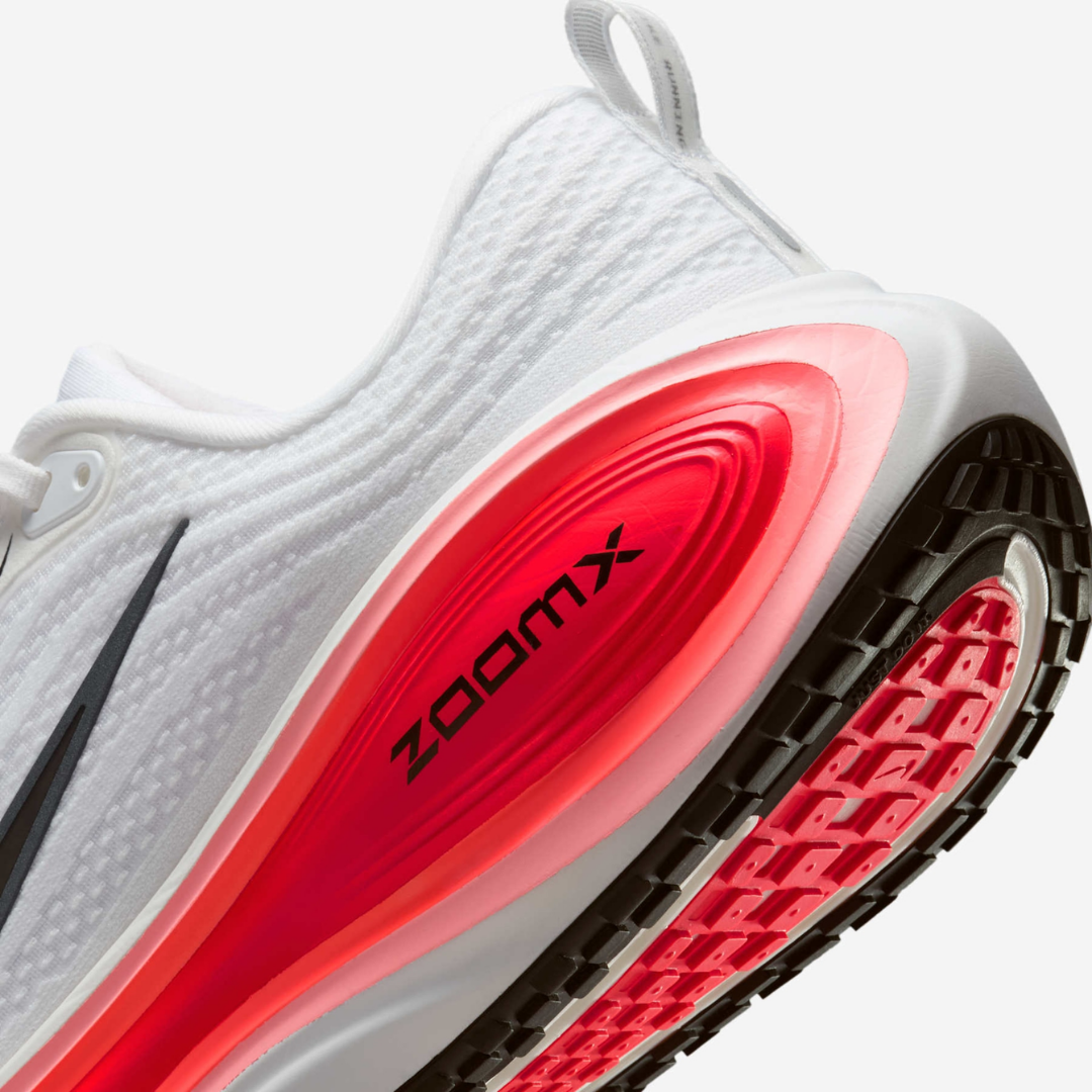 Vomero Plus White Red